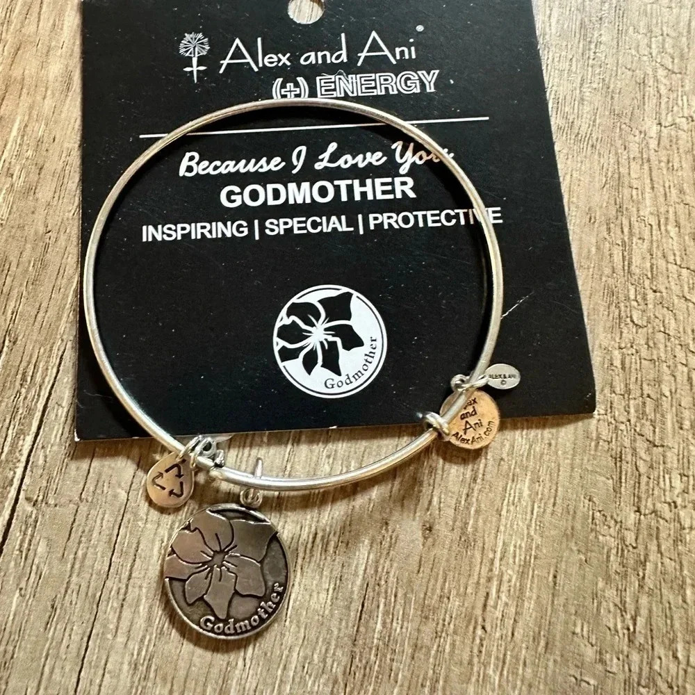 ALEX and ANI Godmother Bangle Bracelet Silver Tone NWOT‎